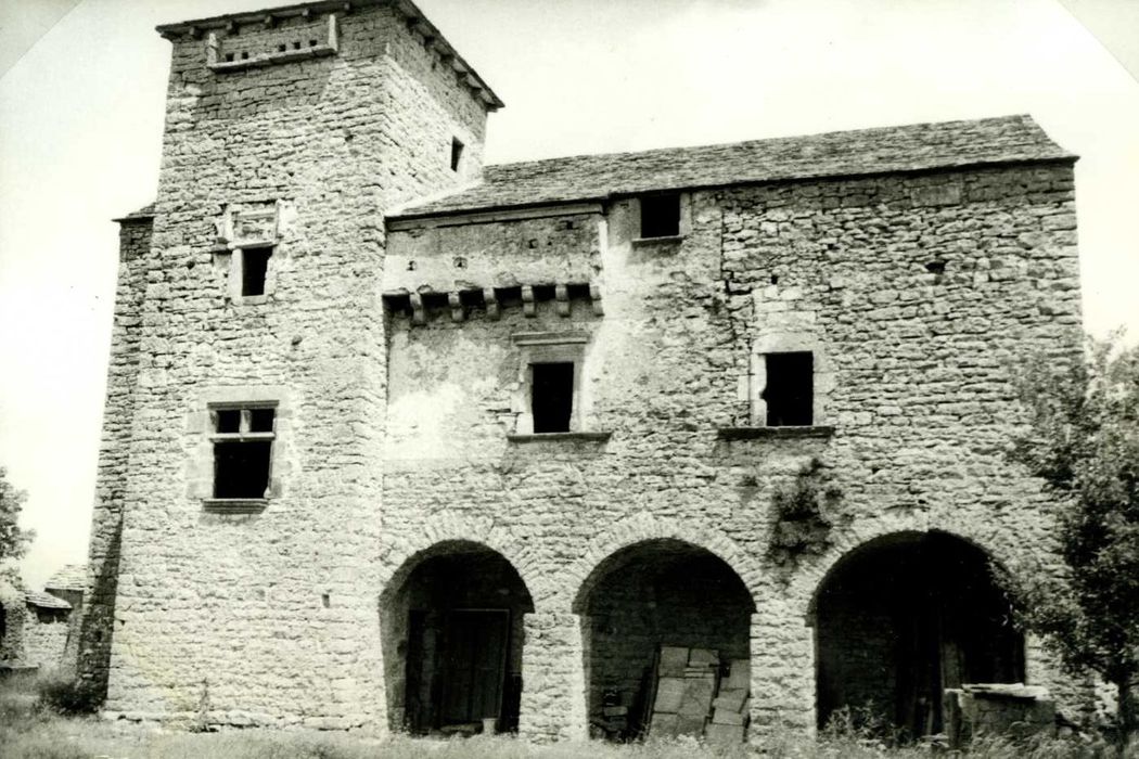 façade sud-ouest, vue générale