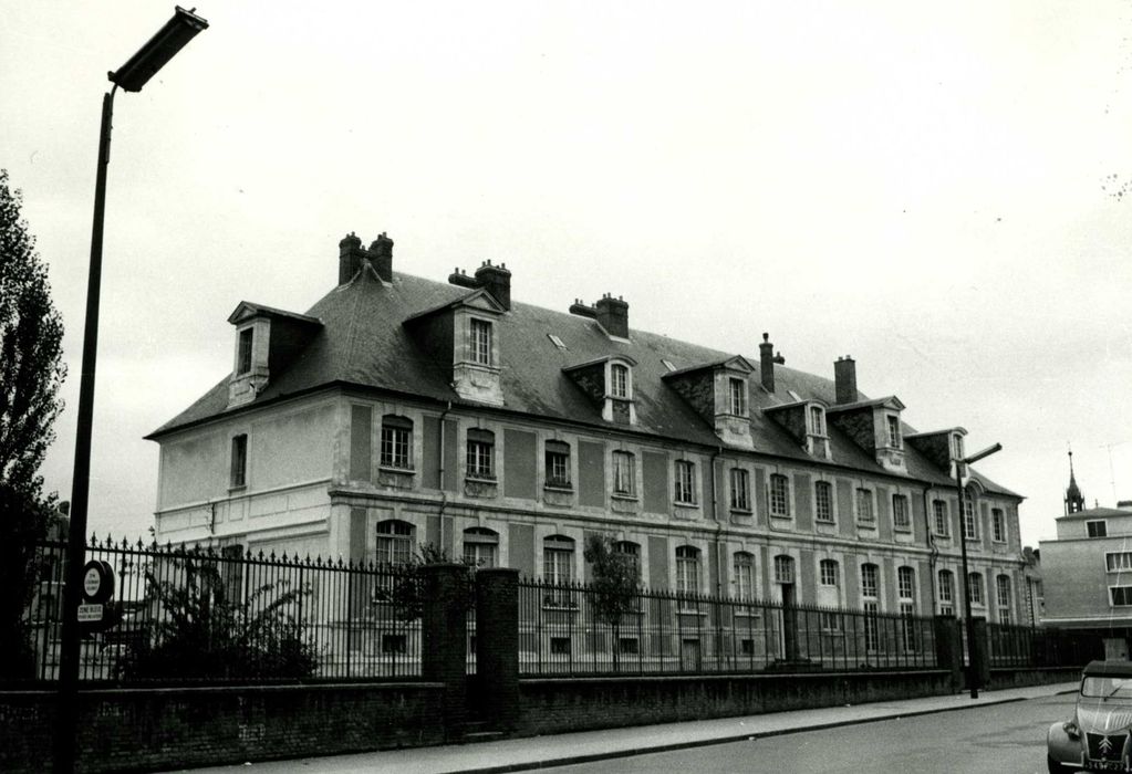 façade nord, vue générale