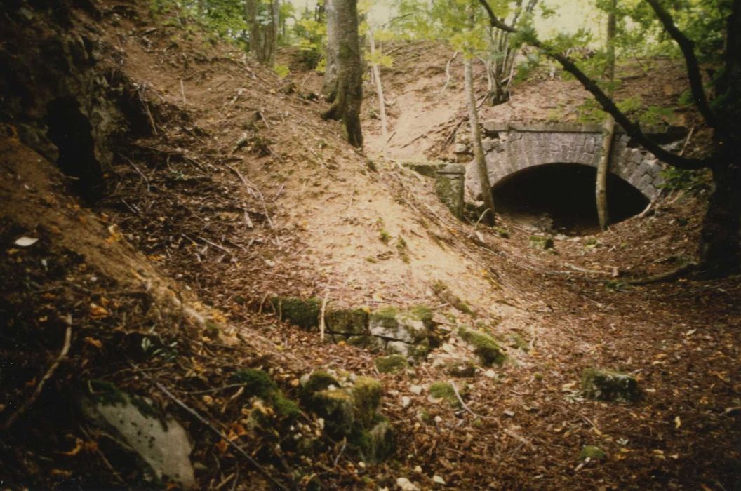 caponnière et fossé nord, vue partielle