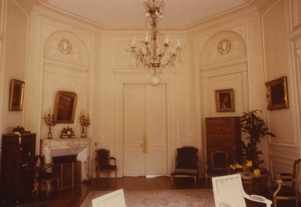 salon de la rotonde, vue partielle