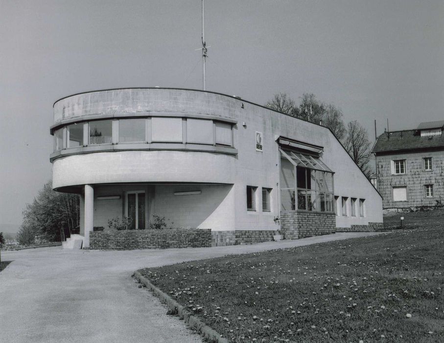 station météorologique vue depuis le Sud-Ouest