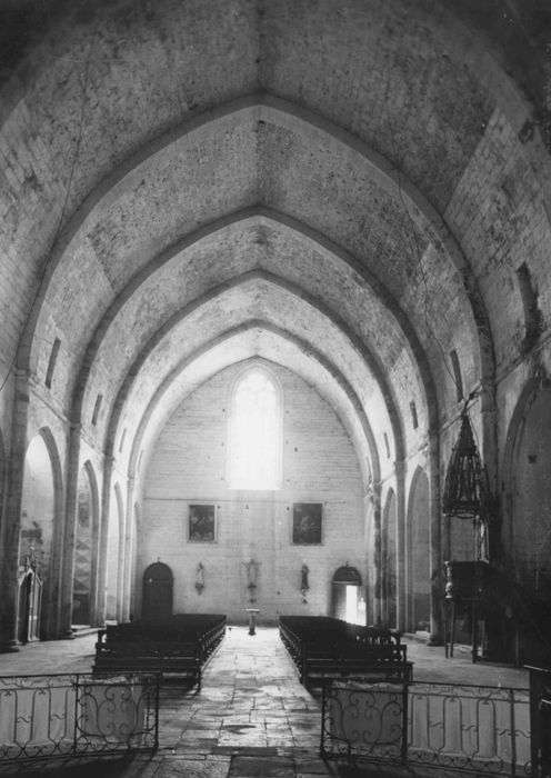 église abbatiale, nef