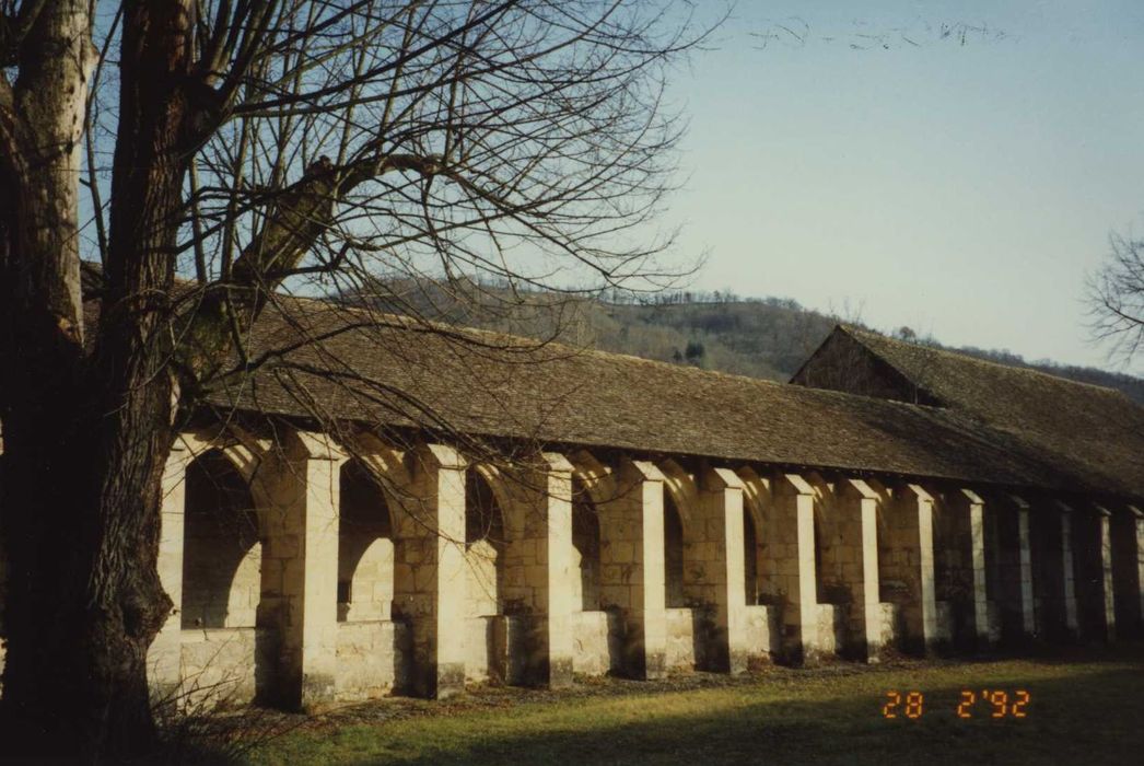 grand cloître, vue partielle