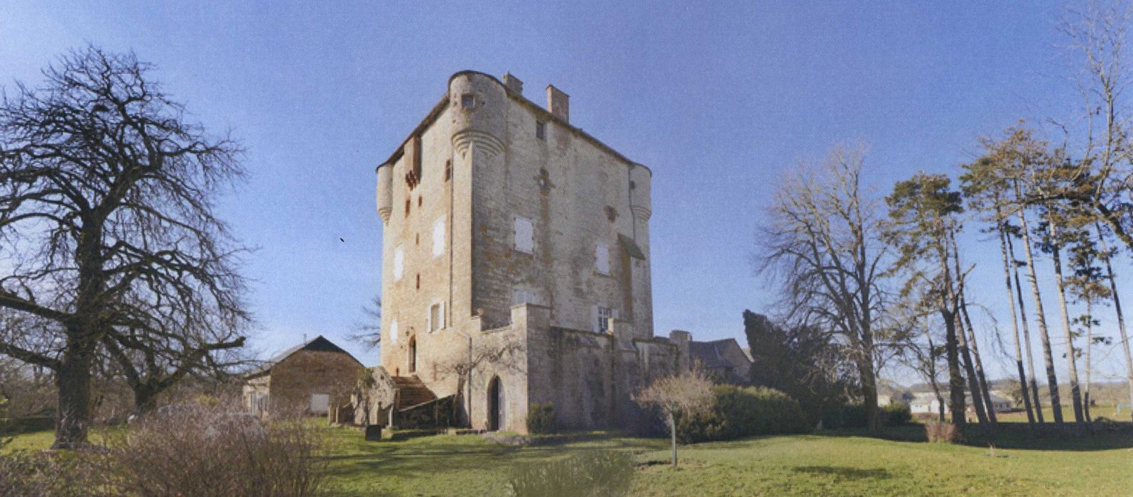 vue générale du bâtiment depuis l’Est (photocopie numérisée)