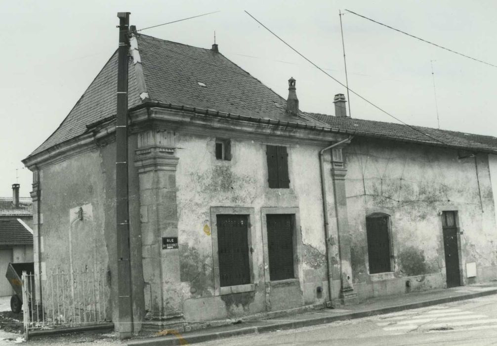 pavillon est, façades sud et est