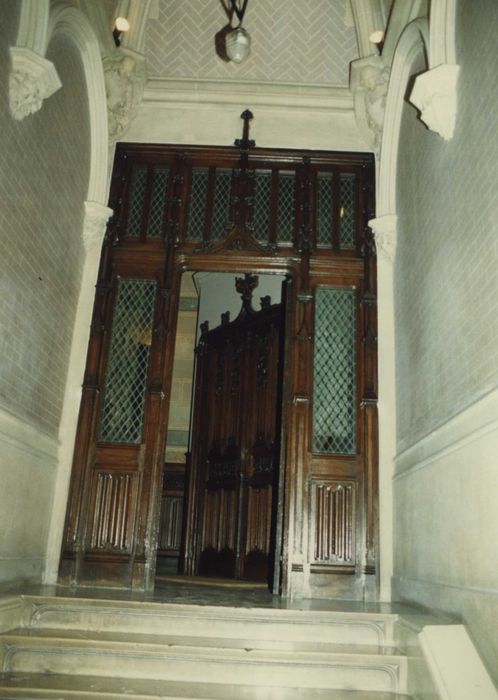 vestibule