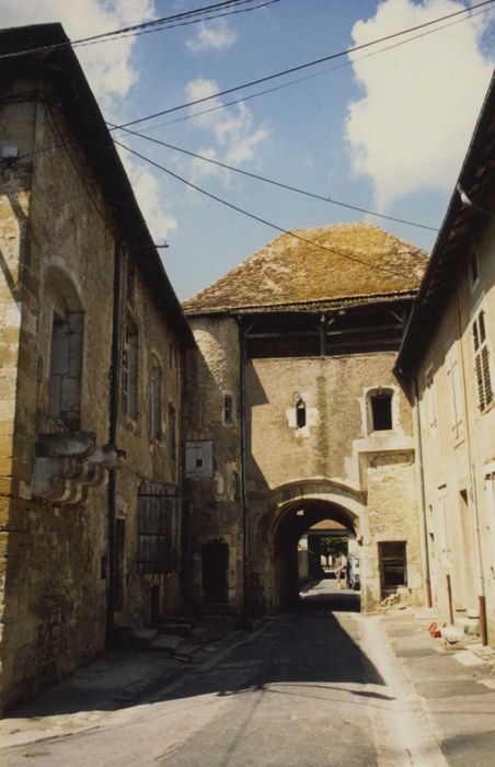 tour-porche, façade sud-est