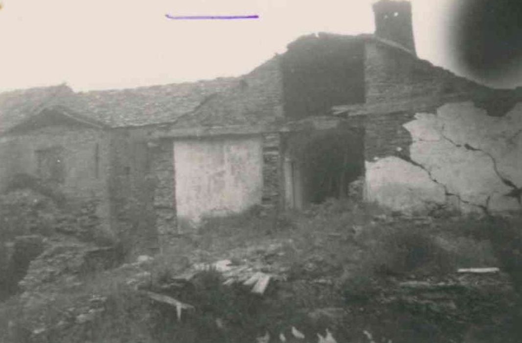 vue partielle des ruines de l’aile est