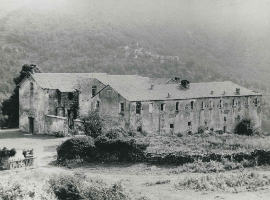 vue générale du couvent depuis le Sud-Ouest