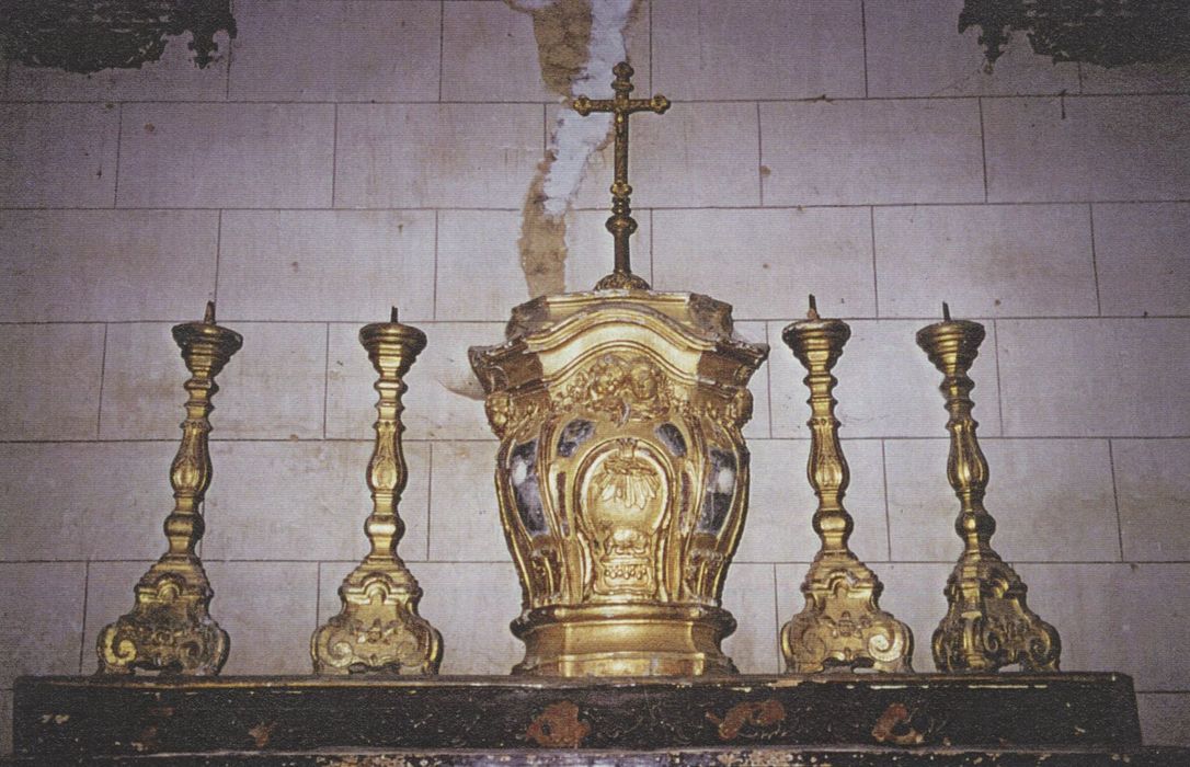 Tabernacle et quatre chandeliers