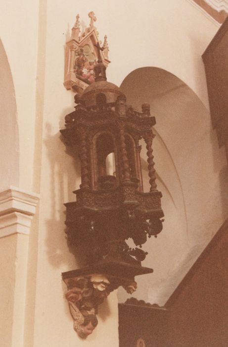 tabernacle sur piedouche