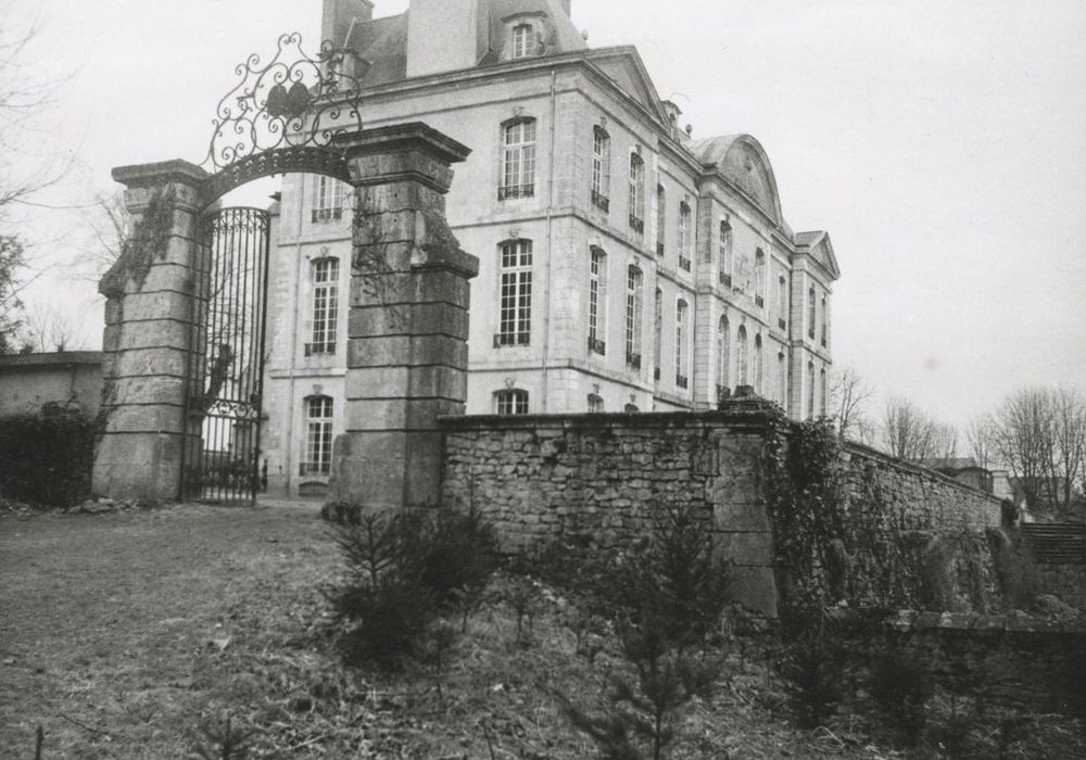 façade ouest, vue partielle