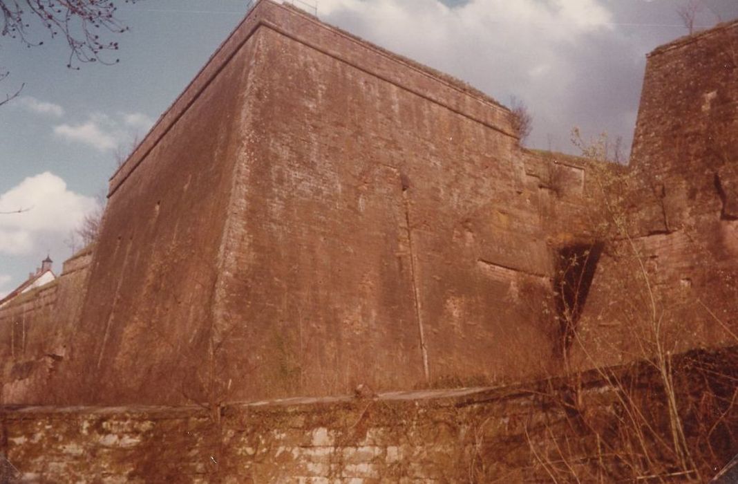 façade nord, bastion Saint-Louis