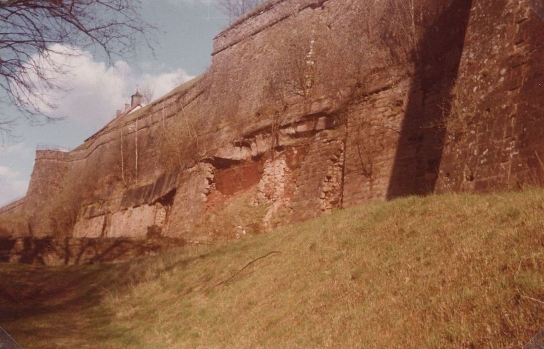 façade nord, vue partielle