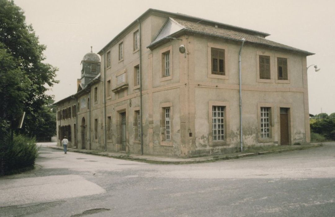 bâtiment du puits salé, façades sud et est