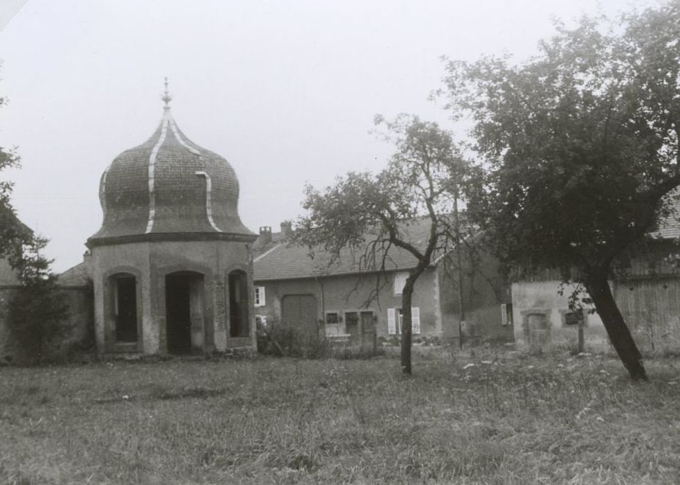 pavillon est