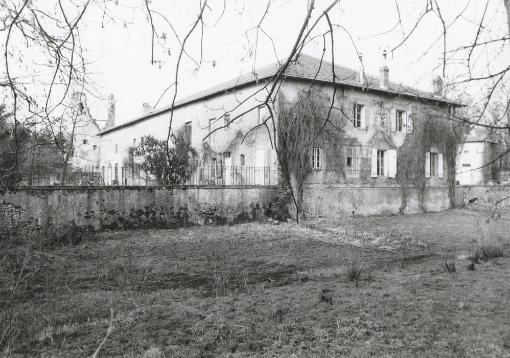 aile sud, façades sud et est, vue partielle