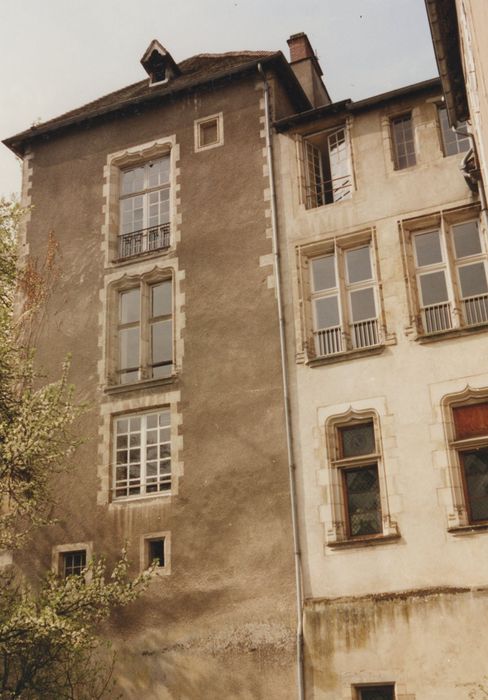 corps de bâtiment 15e siècle sud-est, élévation nord-est