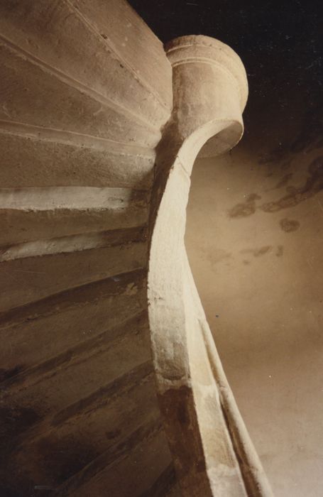 tourelle d'escalier, partie sommitale de l'escalier à vis