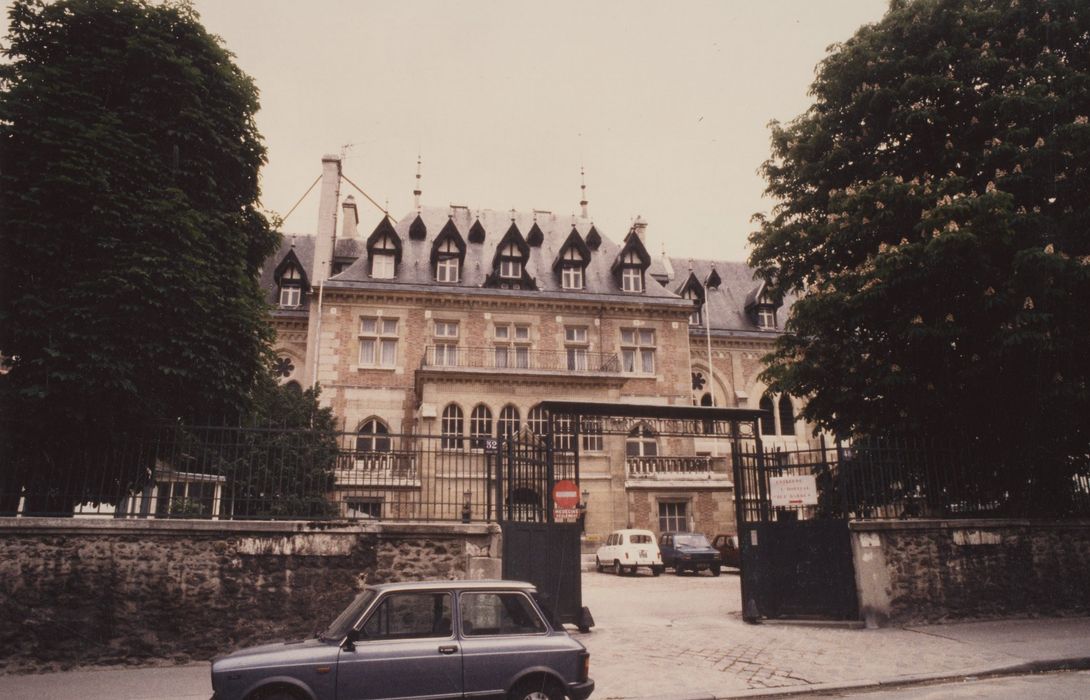 façade ouest, vue partielle