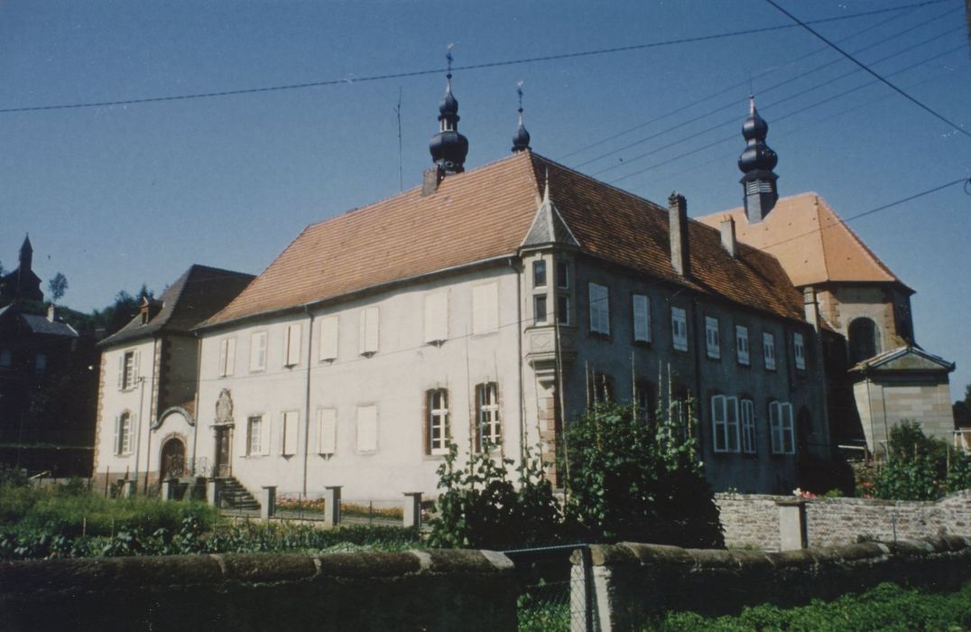 prieuré, façades sud et est