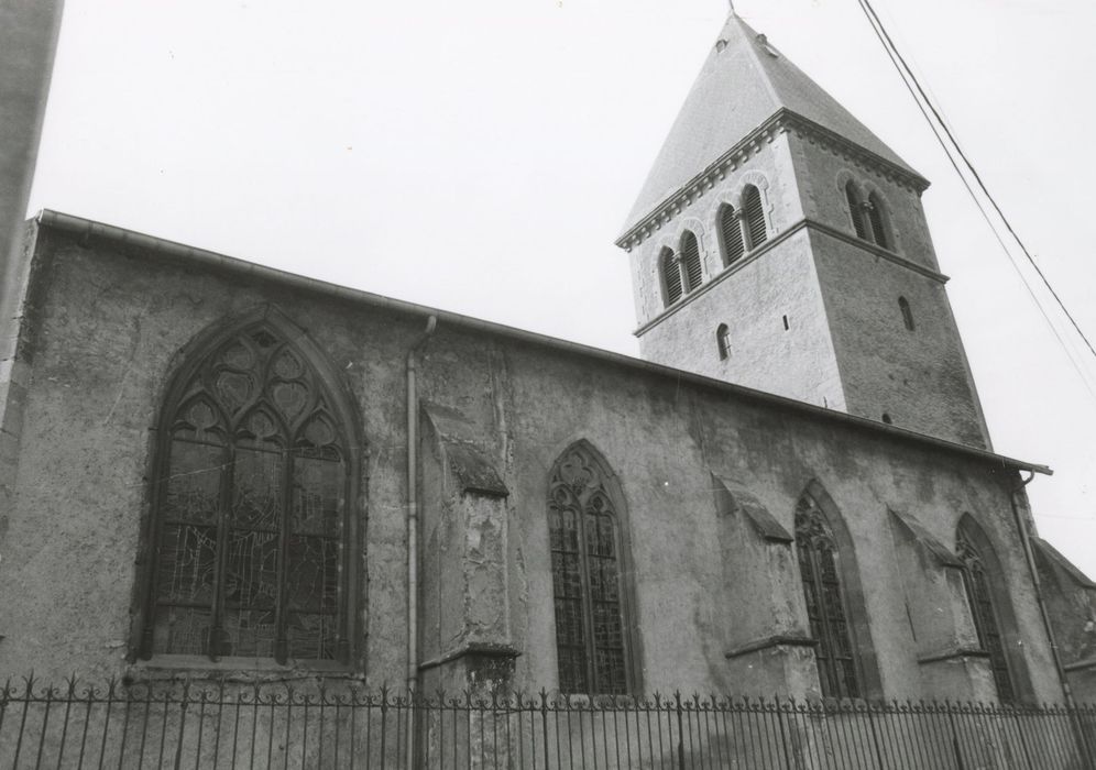 façade latérale nord, vue partielle