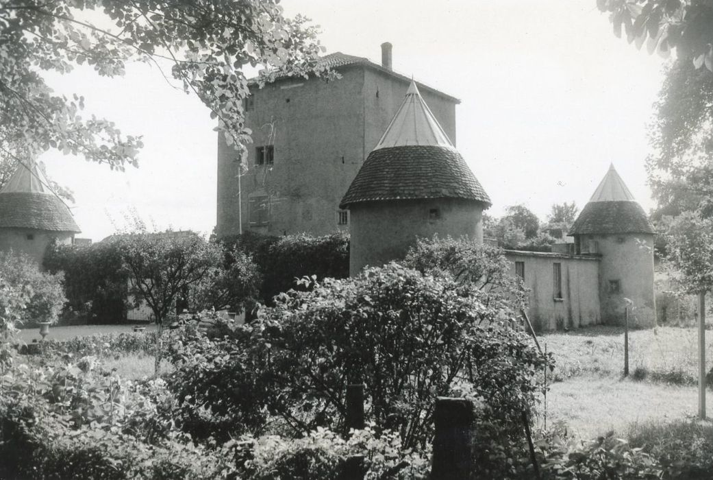 vue générale du château dans son environnement