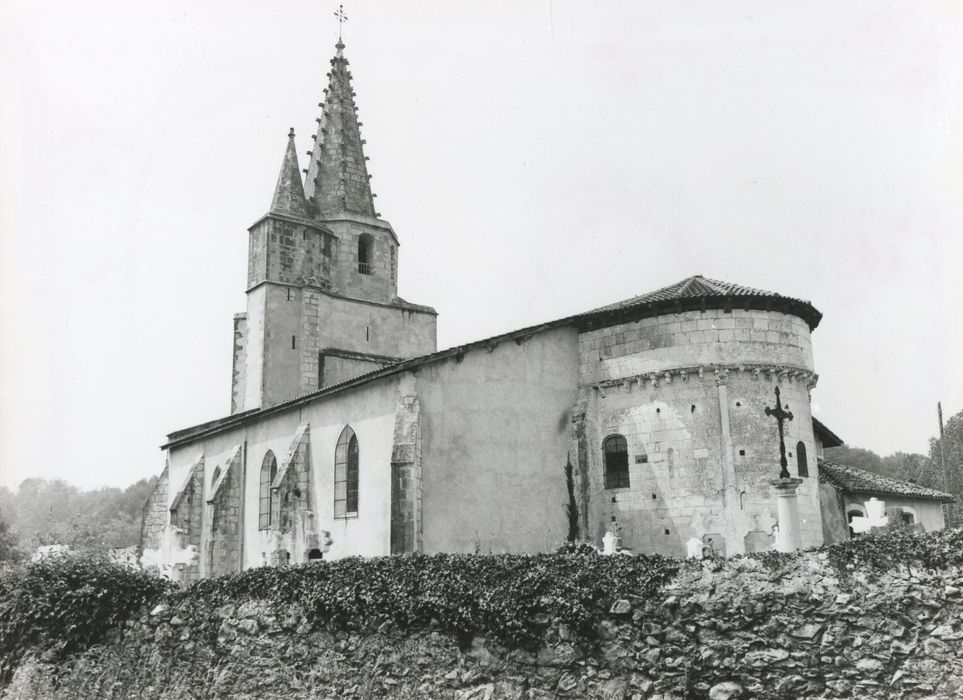 ensemble des façades sur jardin