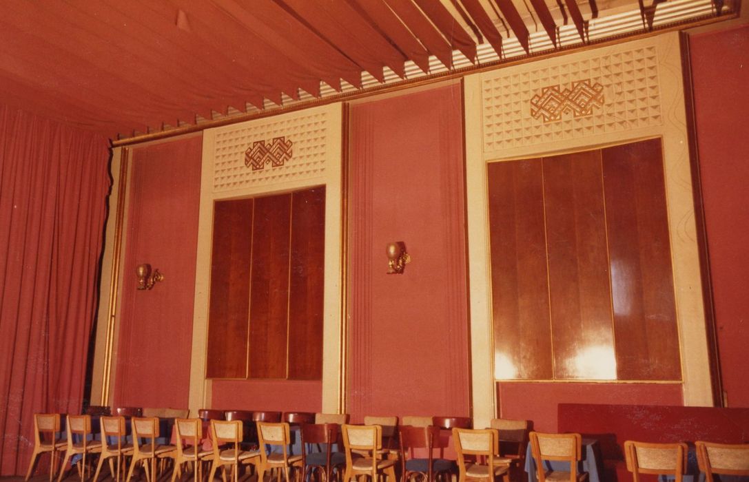 Salle de jeux, vue partielle