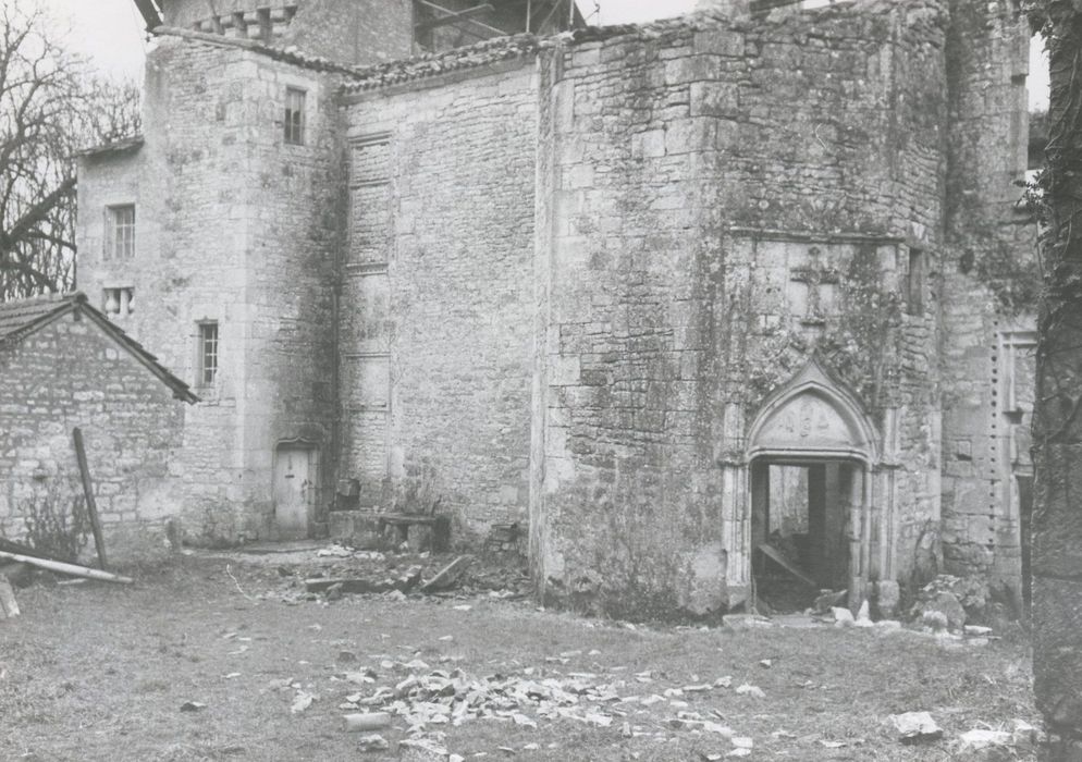 façade ouest, vue partielle