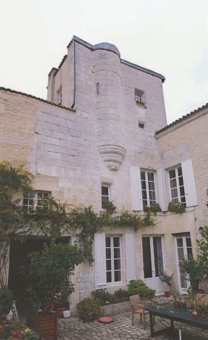 tour, élévation sur jardin (photocopie numérisée)