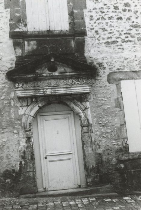 porte d’accès sur rue