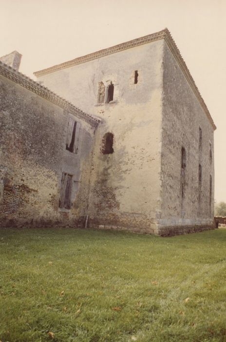 maison forte, façade nord et ouest