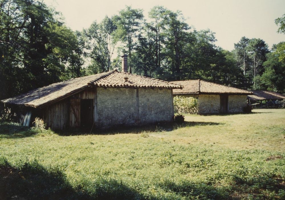 Ancien atelier de produits résineux