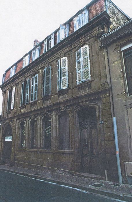 façade sur rue (photocopie numérisée)