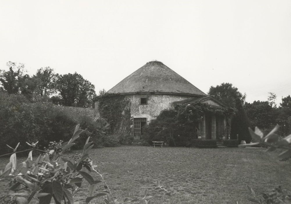 vue générale du bâtiment depuis le Sud