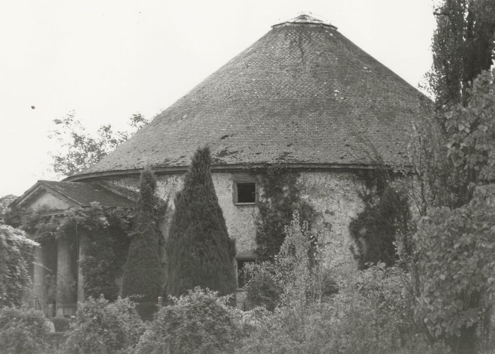 vue partielle du bâtiment depuis le sud-est