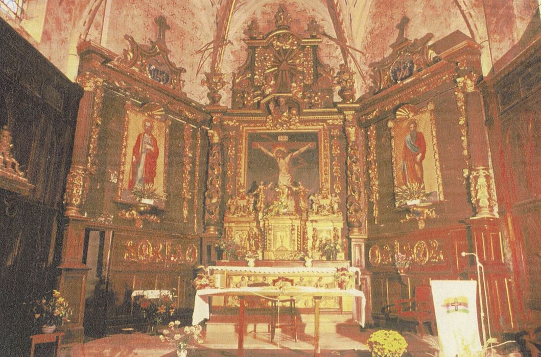 Autel (maître-autel), tabernacle, retable et six chandeliers