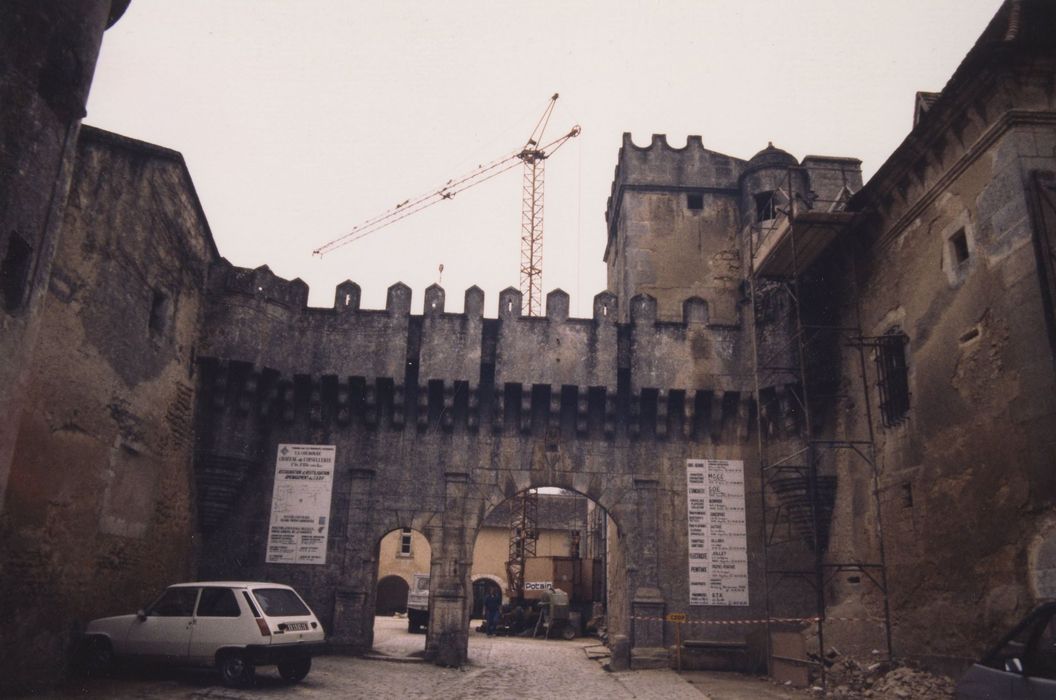 porte d’accès à la cour intérieure, élévation est