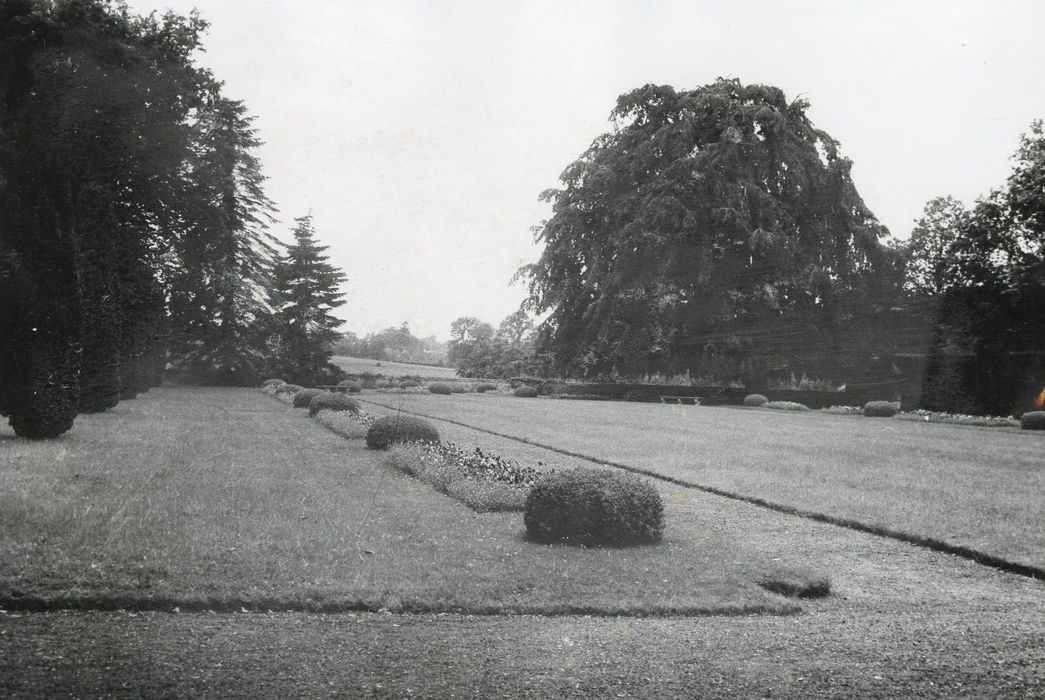 parc, vue générale de la terrasse ouest