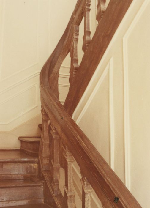 escalier principal, détail de la rampe