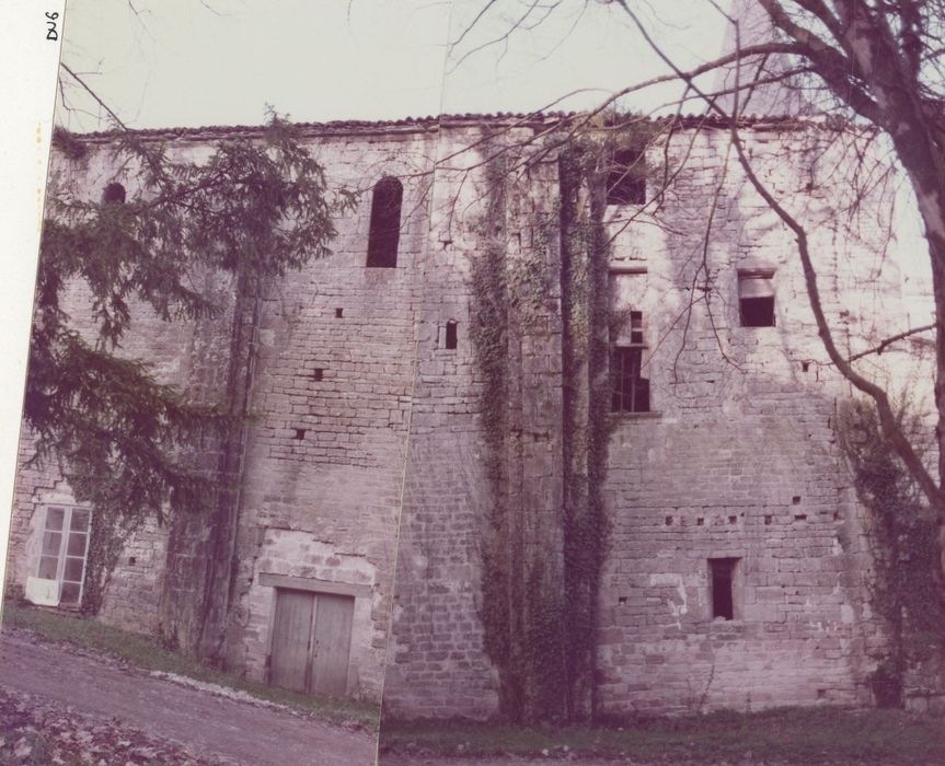 élévation sud, vue partielle