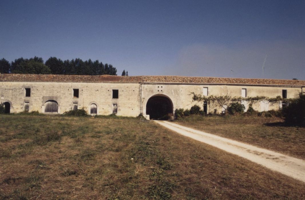 aile des communs, façade sud-est