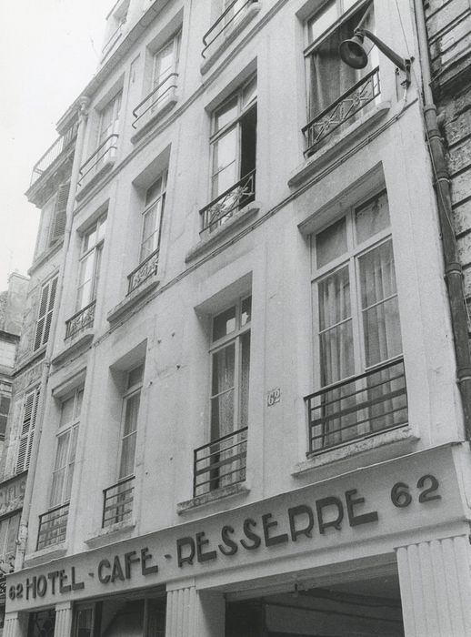 façade sur rue