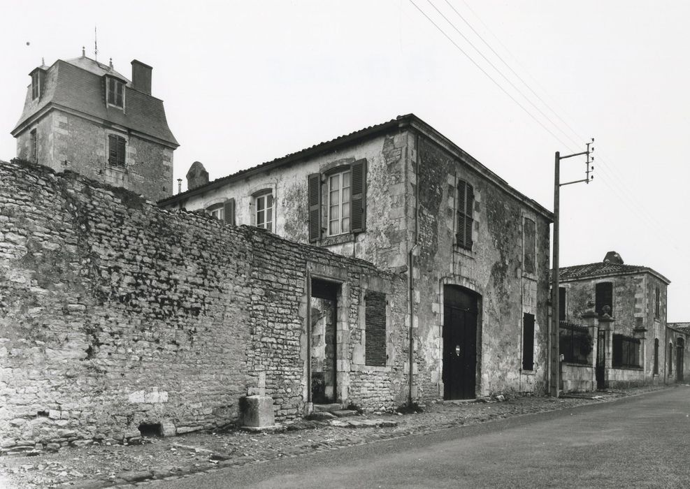 aile nord, façade sur rue