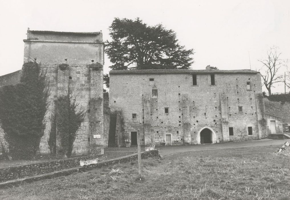 bâtiments de la prison et du cuvier