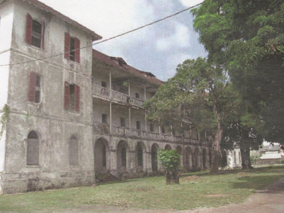 bâtiment A, façade sud, vue partielle (photocopie numérisée)