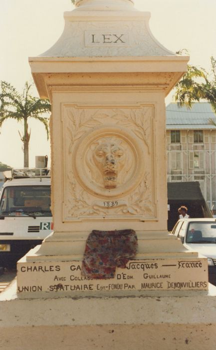 statue de Marianne ou « Reine Charlotte », détail