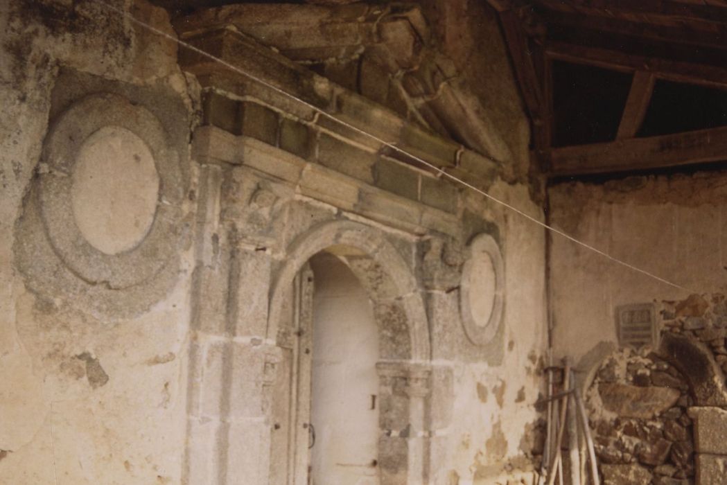 loggia de la façade sud, porte d’accès au logis