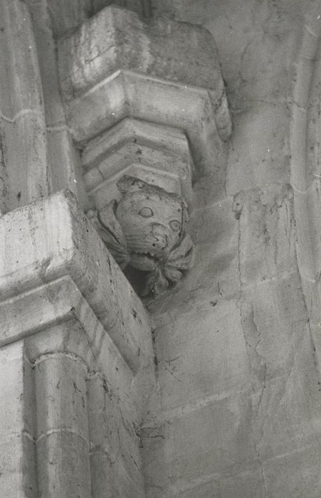 chapelle de Marguerite d’Écosse, détail d’un culot sculpté